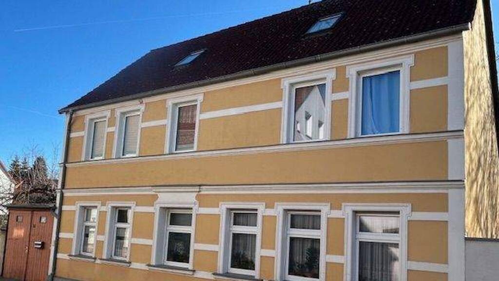 Mehrfamilienhaus zum Kauf als Kapitalanlage geeignet 143.000 € 1 Zimmer 240 m² 728 m² Grundstück Salzstraße 64 Gommern 39245