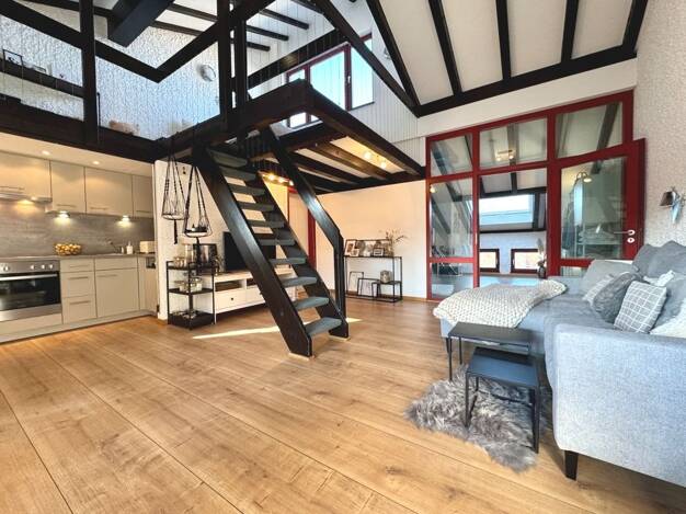 Wohnung zur Miete 790 € 2,5 Zimmer 68 m² Dachgeschoss frei ab sofort Heppenheim Heppenheim 64646