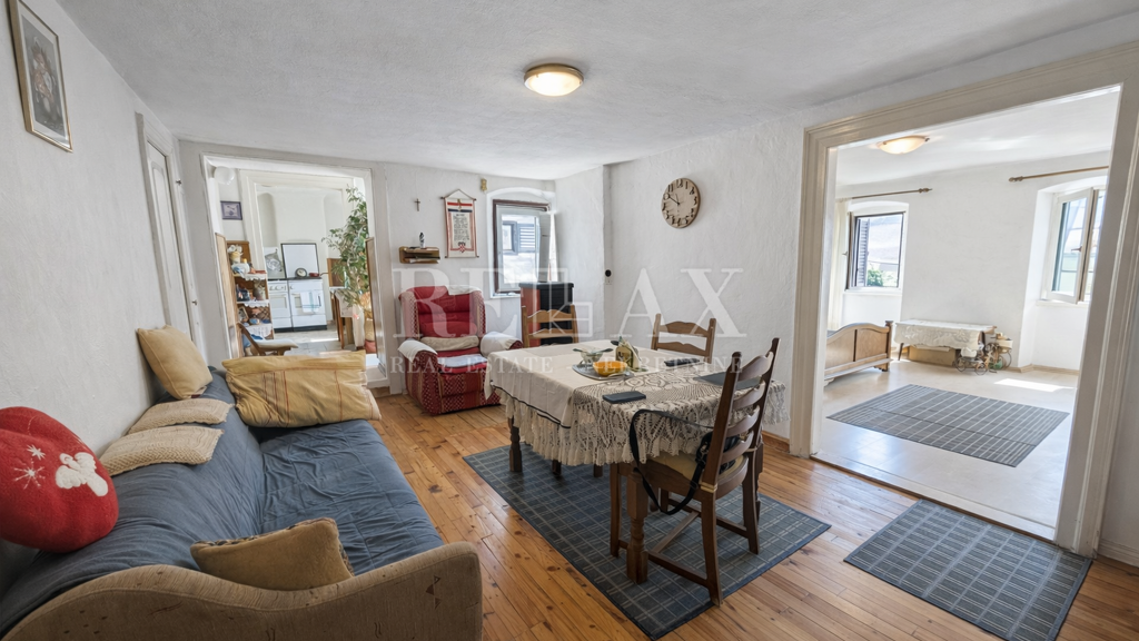 Wohnung zum Kauf 300.000 € 6 Zimmer 2. Geschoss Senj 53270