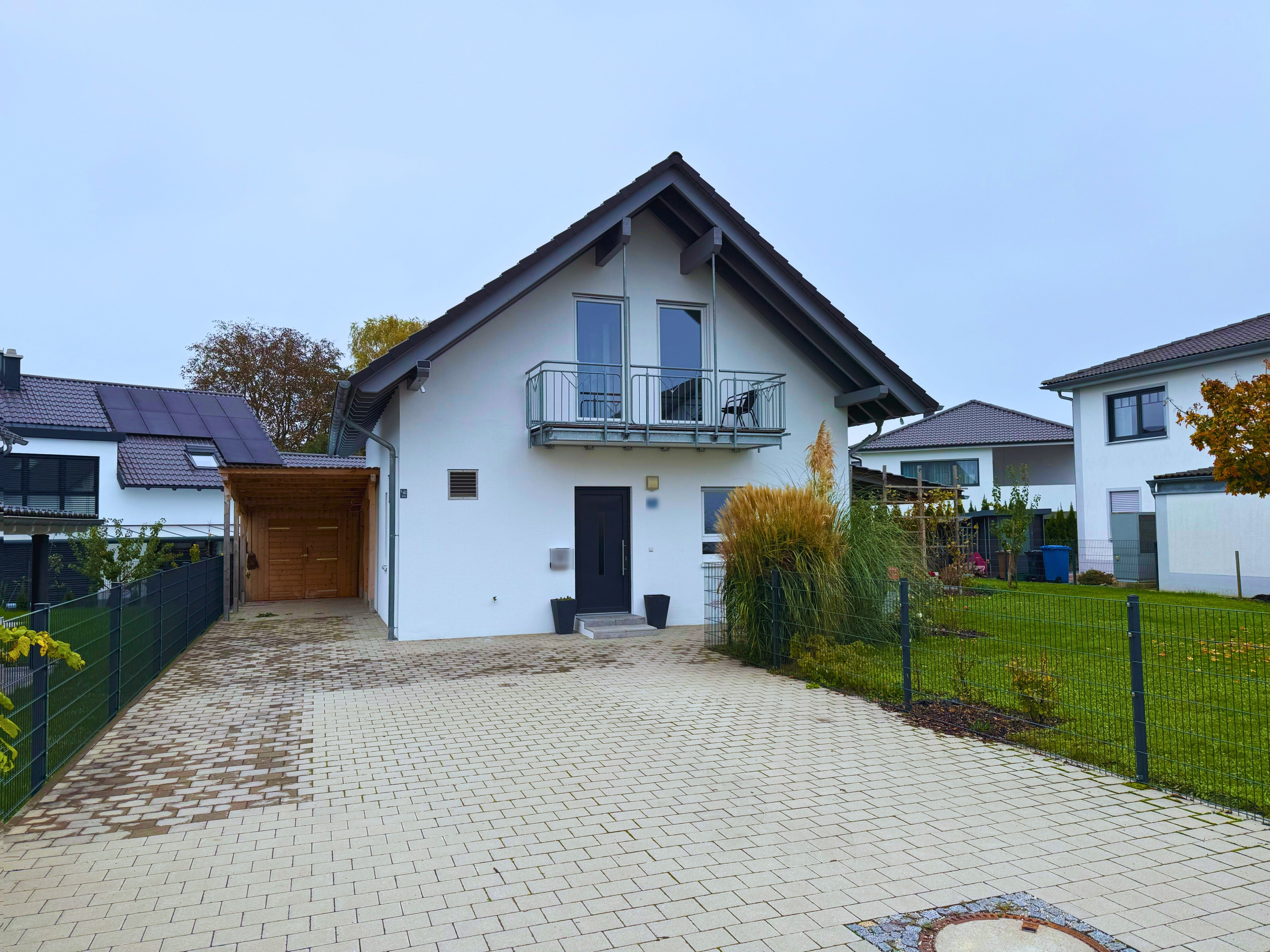 Einfamilienhaus zum Kauf 549.000 € 5 Zimmer 125 m²<br/>Wohnfläche 598 m²<br/>Grundstück Höfen Dingolfing 84130