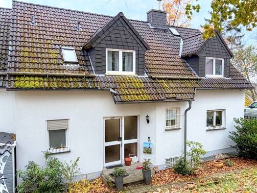 Reihenendhaus zum Kauf 650.000 € 6 Zimmer 199 m² 292 m² Grundstück Oberreifenberg Schmitten 61389