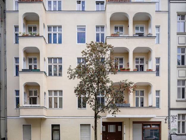 Wohnung zum Kauf 209.000 € 2 Zimmer 60,1 m² EG Friedrichshain Berlin 10245