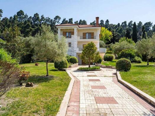 Haus zum Kauf 500.000 € 250 m² 1.600 m² Grundstück ???????? 63077