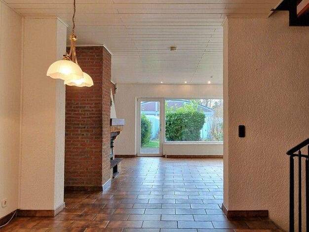 Reihenmittelhaus zum Kauf 359.000 € 5 Zimmer 109 m² 217 m² Grundstück Schonnebeck Essen 45309