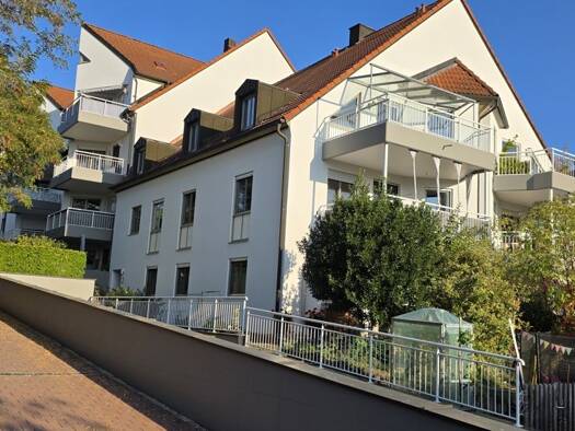 Wohnung zum Kauf 283.000 € 4 Zimmer 84 m² 1. Geschoss Berg Landshut 84036