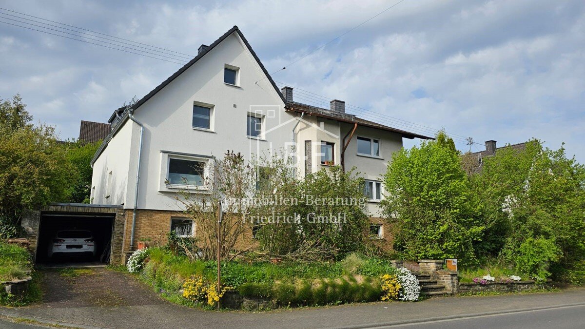 Mehrfamilienhaus zum Kauf 10 Zimmer 285 m²<br/>Wohnfläche 686 m²<br/>Grundstück Obersdorf Wilnsdorf / Rudersdorf 57234