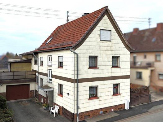 Einfamilienhaus zum Kauf 155.000 € 7 Zimmer 175 m² 259 m² Grundstück Berghofen Battenberg (Eder)-Berghofen 35088