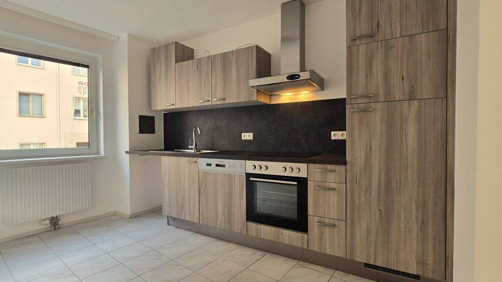 Wohnung zur Miete 891 € 4 Zimmer 88 m² 1. Geschoss Zohmanngasse 15 Wien,Favoriten 1100