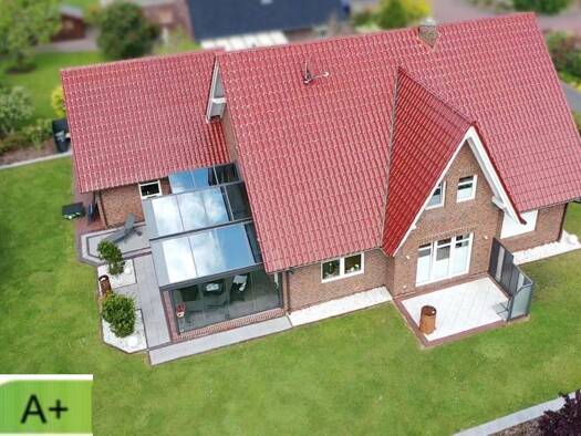 Einfamilienhaus zum Kauf provisionsfrei 599.000 € 7 Zimmer 205 m² 1.050 m² Grundstück Wiesmoor 26639