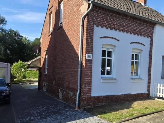 Doppelhaushälfte zum Kauf provisionsfrei 249.990 € 3 Zimmer 67 m² 203 m² Grundstück Frohnhauser Weg 258a Heißen Mülheim an der Ruhr 45472