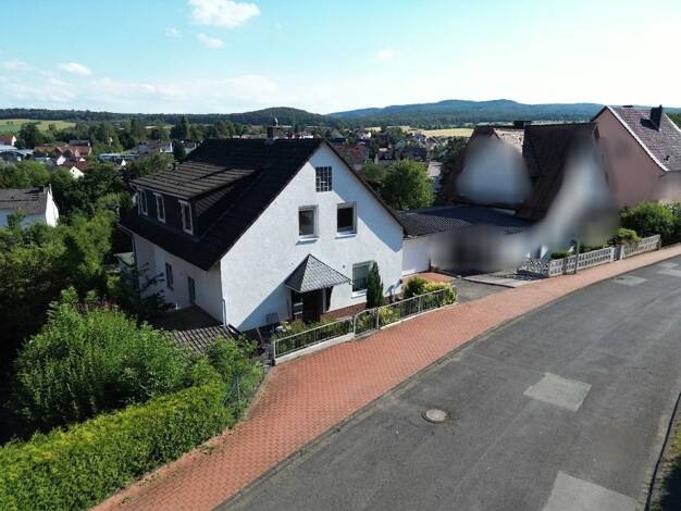 Mehrfamilienhaus zum Kauf 359.000 € 8 Zimmer 199,8 m² 842 m² Grundstück Heckershausen Ahnatal 34292