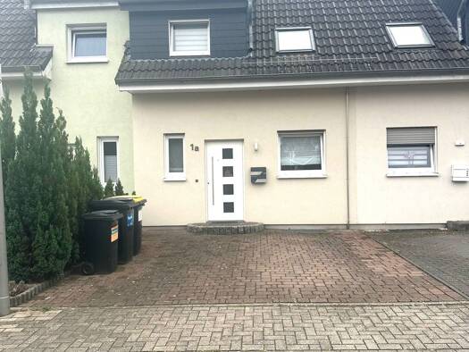 Reihenhaus zum Kauf provisionsfrei 365.000 € 4 Zimmer 92 m² 244 m² Grundstück Brake Bielefeld 33729