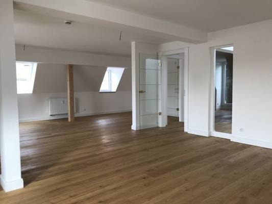 Wohnung zur Miete 700 € 4 Zimmer 143 m²<br/>Wohnfläche ab sofort<br/>Verfügbarkeit Gratzmüllerstr. Bahnhofs- und Bismarckviertel Augsburg 86150