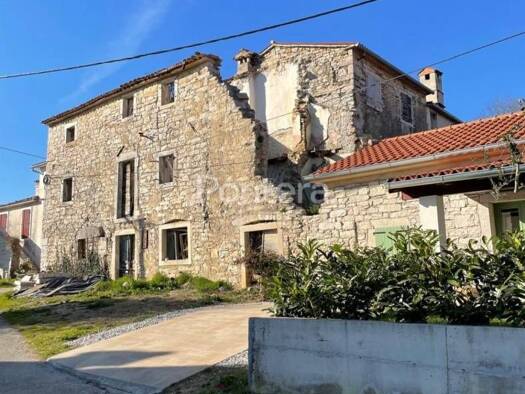 Einfamilienhaus zum Kauf 37.000 € 4 Zimmer 120 m² Buzet Buzet 52420
