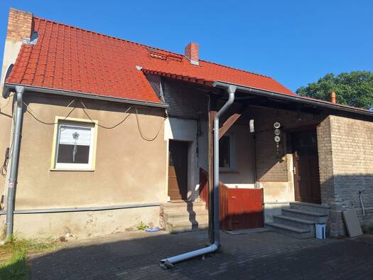 Einfamilienhaus zum Kauf 145.000 € 6 Zimmer 142,2 m² 541 m² Grundstück Groß Muckrow Friedland 15848