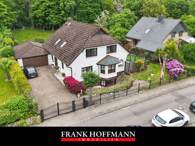 Einfamilienhaus zum Kauf 829.000 € 6,5 Zimmer 240 m² 1.350 m² Grundstück Quickborn 25451