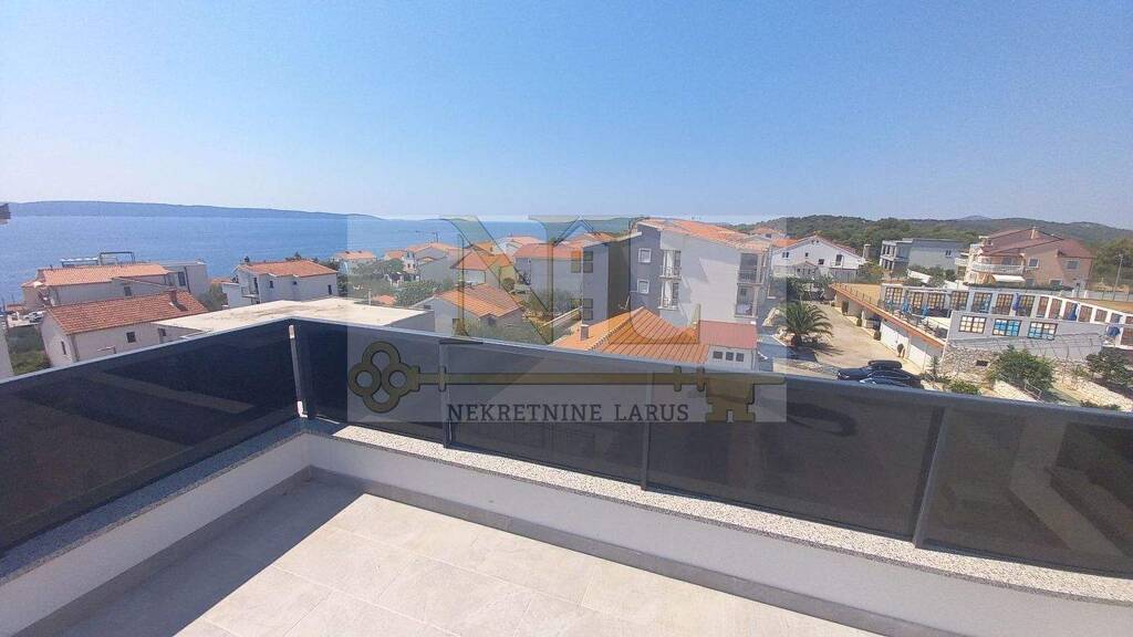 Wohnung zum Kauf 240.000 € 2 Zimmer 77 m² 2. Geschoss Okrug