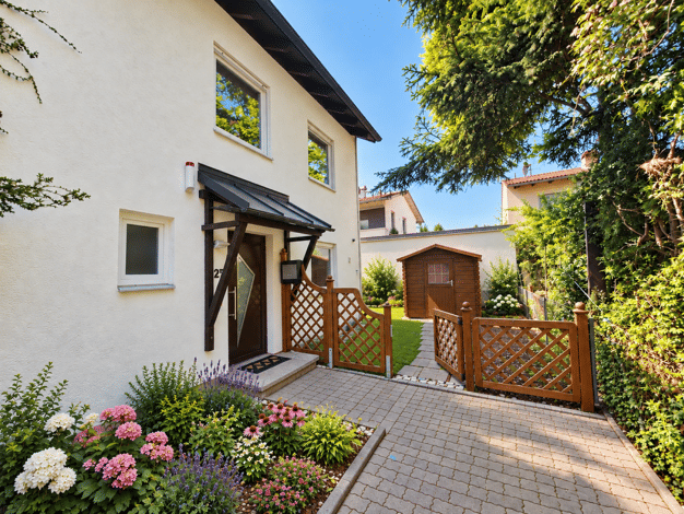 Mehrfamilienhaus zum Kauf 815.000 € 8 Zimmer 151 m² 377 m² Grundstück frei ab sofort Neufahrn Neufahrn bei Freising 85375