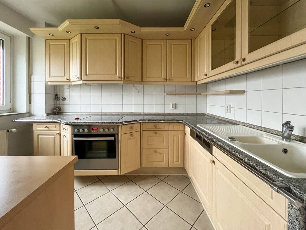 Property thumbnail 8
