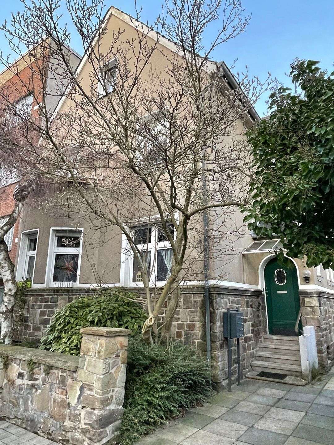 Einfamilienhaus zum Kauf 355.000 € 5 Zimmer 141,2 m²<br/>Wohnfläche 300 m²<br/>Grundstück Troisdorf Troisdorf 53847