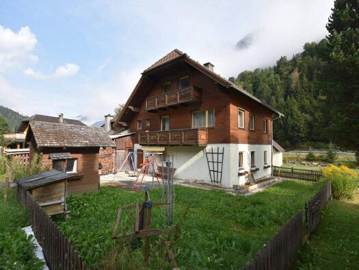 Haus zum Kauf 269.000 € 9 Zimmer 186 m² 771 m² Grundstück Muhr 5583