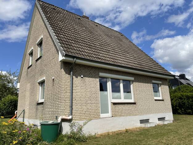 Einfamilienhaus zum Kauf 359.000 € 4,5 Zimmer 96 m² 950 m² Grundstück Zarpen 23619