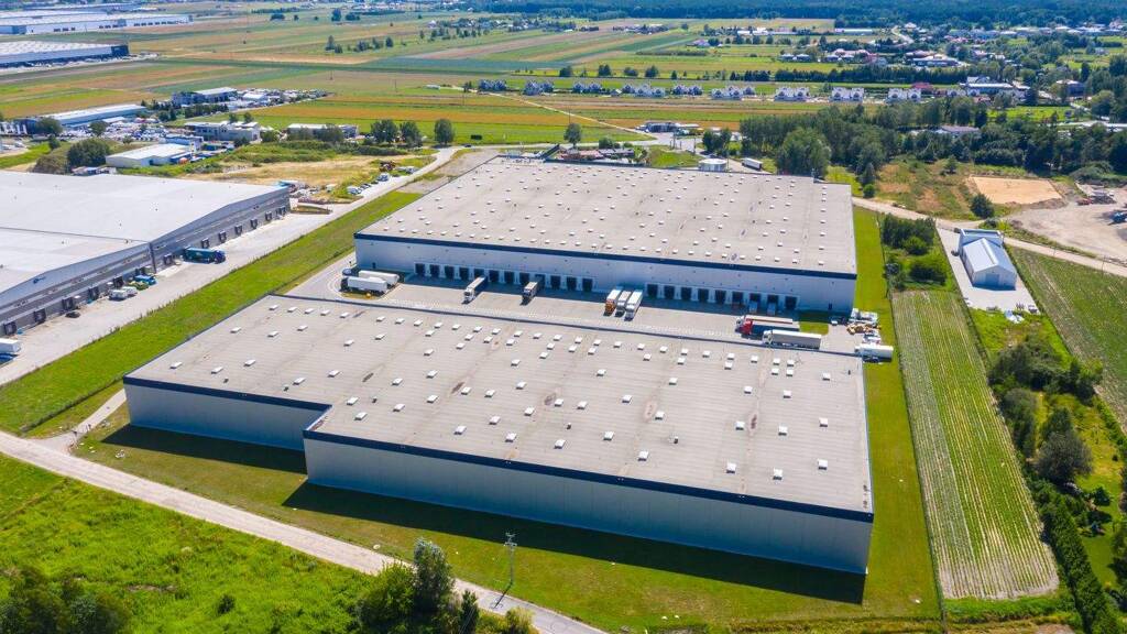 Lagerhalle zur Miete - Erstbezug 19.700 m² Lagerfläche teilbar ab 5.800 m² Strullendorf 96129