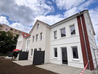 Haus zur Miete 2.070 € 5 Zimmer 138 m² 141 m² Grundstück frei ab sofort Dorfstraße 2. Wartenberg Berlin 13059