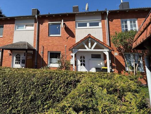 Reihenmittelhaus zum Kauf 214.000 € 4 Zimmer 90 m² 193 m² Grundstück Helstorf Neustadt 31535