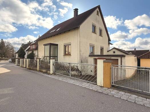 Mehrfamilienhaus zum Kauf 540.000 € 7 Zimmer 239 m² 553 m² Grundstück frei ab sofort Vaihingen an der Enz Vaihingen an der Enz 71665