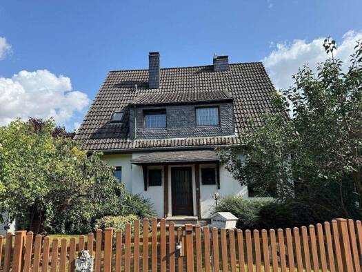 Einfamilienhaus zum Kauf 449.000 € 7 Zimmer 159 m² 835 m² Grundstück frei ab sofort Wickrathberg Mönchengladbach 41189
