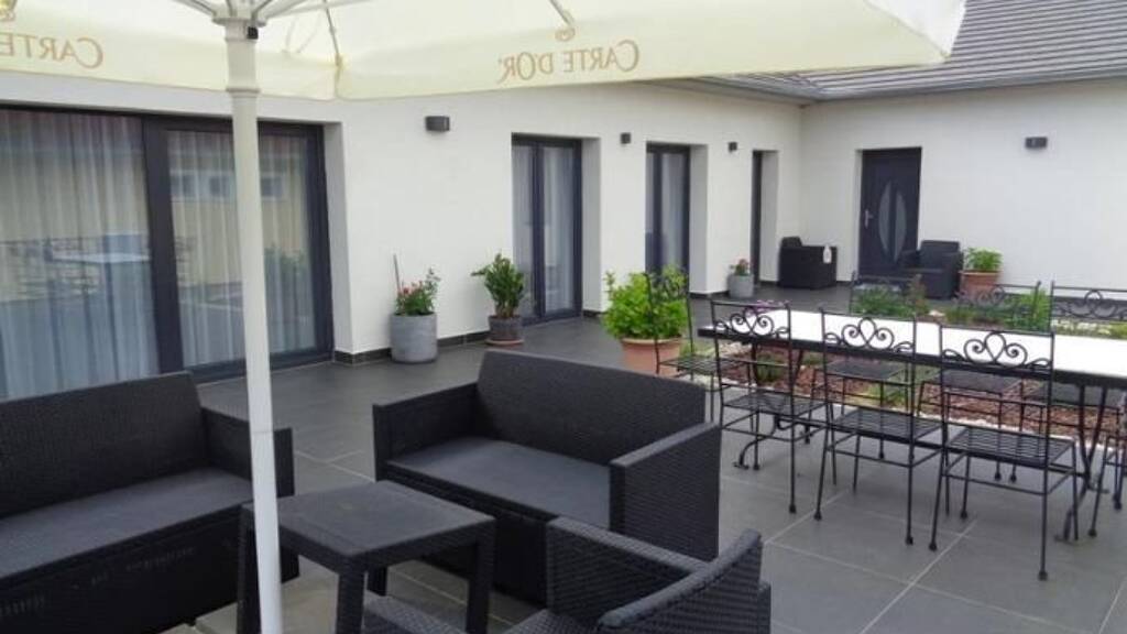 Bungalow zum Kauf provisionsfrei 350.000 € 5 Zimmer 200 m² 900 m² Grundstück frei ab sofort Zalakaros 8749