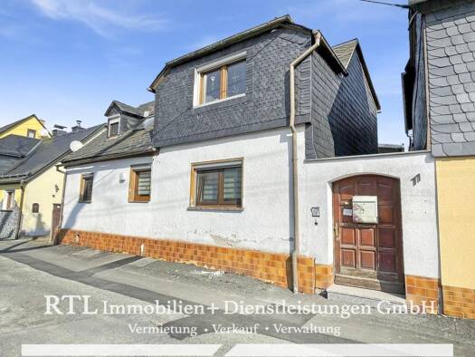 Einfamilienhaus zum Kauf provisionsfrei 189.900 € 7 Zimmer 140 m² 1.131 m² Grundstück frei ab sofort Ebersdorf Saalburg-Ebersdorf 07929