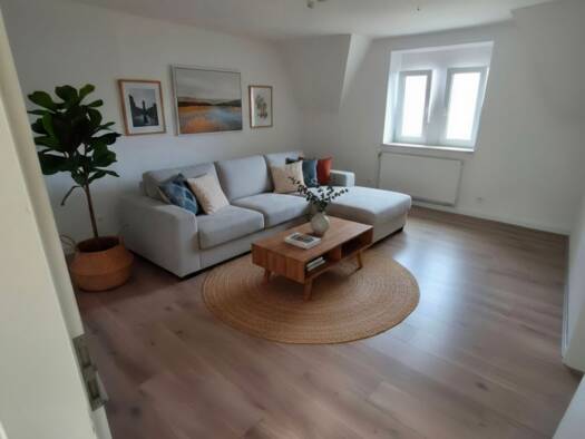 Wohnung zur Miete 850 € 4 Zimmer 103 m² Geschoss 3/4 frei ab sofort Volksbadstraße 17 Neustadt-Stadt Neustadt an der Weinstraße 67434