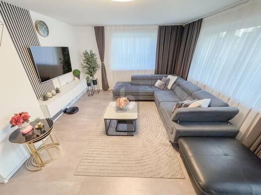 Mehrfamilienhaus zum Kauf 1.090.000 € 9 Zimmer 218 m² 644 m² Grundstück Feldkirch 6800