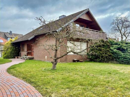 Mehrfamilienhaus zum Kauf 449.000 € 10 Zimmer 246 m² 1.100 m² Grundstück frei ab 01.06.2026 Kirchdorf Barsinghausen 30890