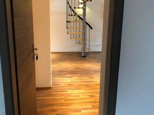 Maisonette zur Miete 1.000 € 2 Zimmer 72 m² Geschoss 2/3 frei ab sofort Ehningen 71139
