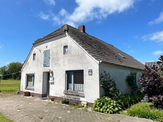 Haus zum Kauf 89.000 € 6 Zimmer 180 m² 400 m² Grundstück frei ab sofort Hooksiel Wangerland 26434