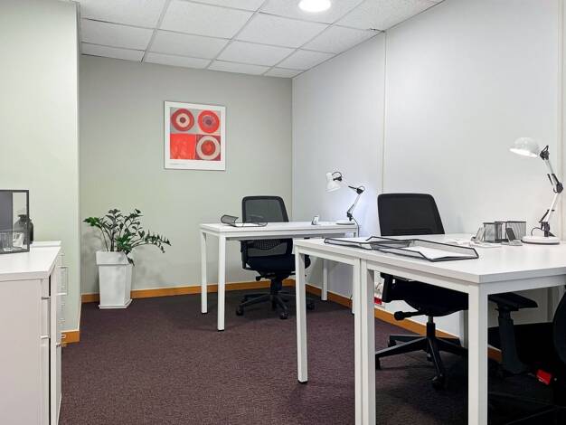 Bürofläche zur Miete provisionsfrei 799 € 15 m² Bürofläche Gartenstraße 25 Ober-Eschbach Bad Homburg vor der Höhe 61352