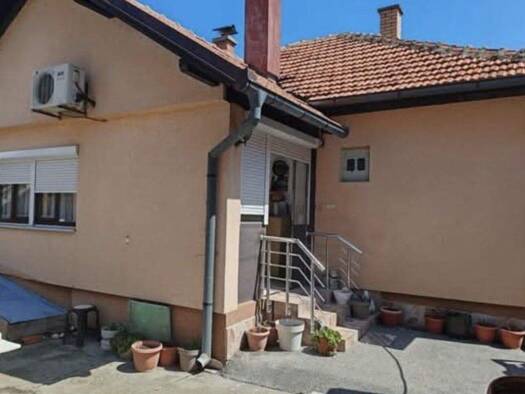 Einfamilienhaus zum Kauf 82.500 € 3,5 Zimmer 93 m² 192 m² Grundstück Bijeljina 76300