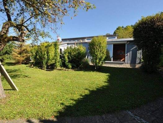 Mehrfamilienhaus zum Kauf 395.000 € 3 Zimmer 56 m² 565 m² Grundstück frei ab sofort Ludwigshafen Bodman-Ludwigshafen 78351