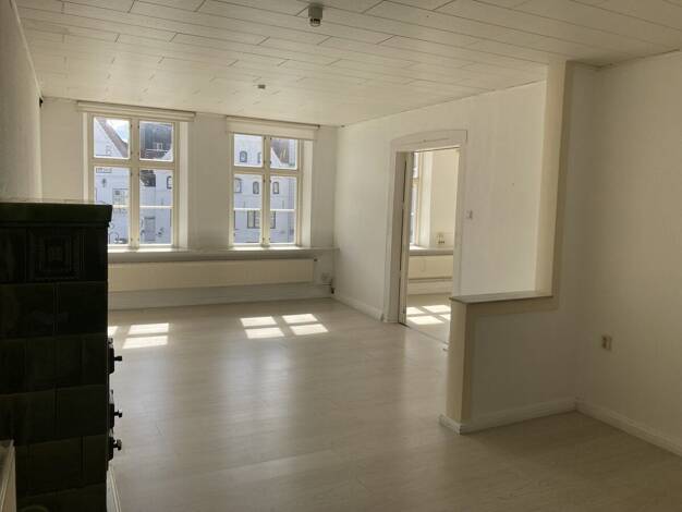 Wohnung zur Miete - Erstbezug 1.091 € 99 m² 1. Geschoss Husum 25813