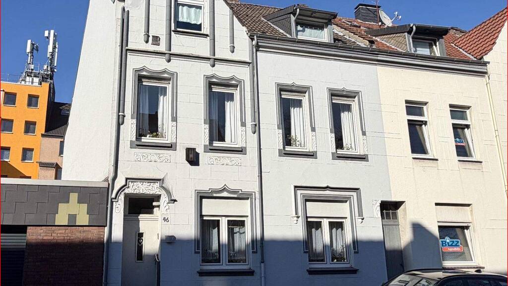 Doppelhaushälfte zum Kauf 210.000 € 7 Zimmer 170 m² 176 m² Grundstück Alt-Homberg Duisburg 47198