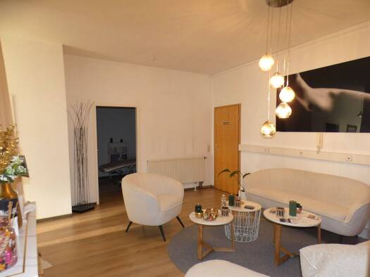 Praxis zur Miete 600 € 4 Zimmer 89 m² Bürofläche Langenau Langenau 89129