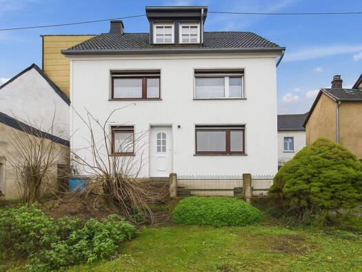 Mehrfamilienhaus zum Kauf 233.000 € Dodenburger Straße 2 Dierscheid 54523