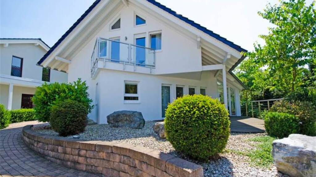 Haus zum Kauf provisionsfrei 160.000 € 711 m² Grundstück Wiesenau 15295