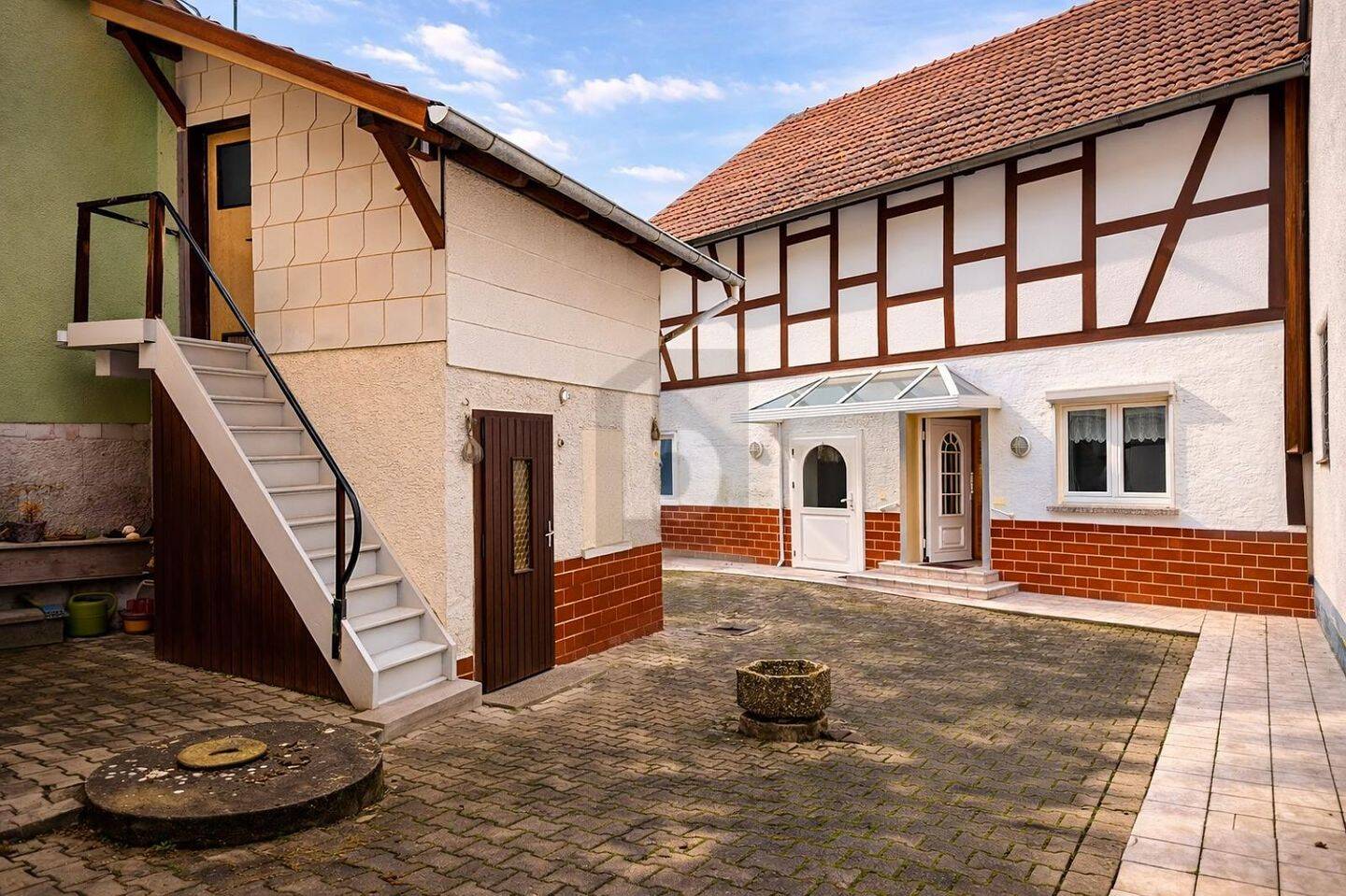 Einfamilienhaus zum Kauf - Ansicht 2
