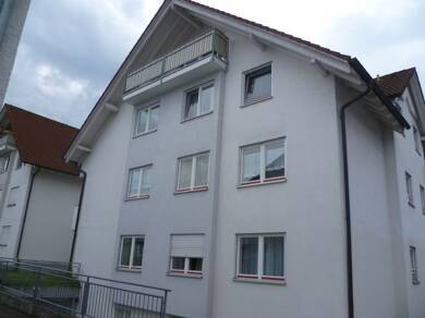 Wohnung zur Miete 435 € 1,5 Zimmer 45 m² Dachgeschoss, 3. Geschoss frei ab sofort Lindenstraße 49 Mengen Mengen 88512