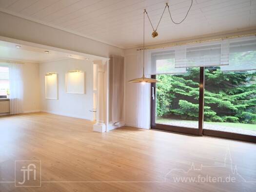 Einfamilienhaus zur Miete 1.200 € 4 Zimmer 215 m² 1.374 m² Grundstück Veenhusen Moormerland 26802