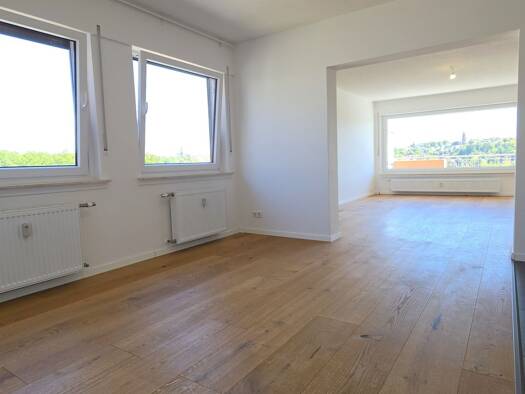 Wohnung zum Kauf provisionsfrei 239.000 € 3 Zimmer 102 m² Geschoss 3/4 frei ab sofort Bruktererweg 12 Lüdenscheid Lüdenscheid 58509